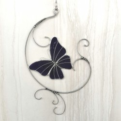 Motýlek s ornamenty - fialový